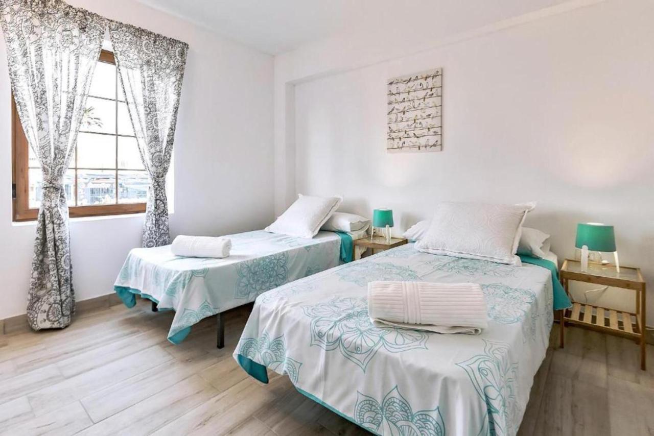 Two Bedroom Apartment With Wifi, Close To The Beach, In Playa De Las Americas Exterior photo
