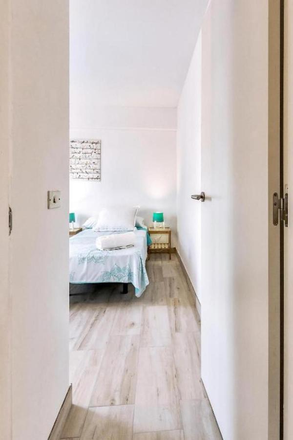 Two Bedroom Apartment With Wifi, Close To The Beach, In Playa De Las Americas Exterior photo